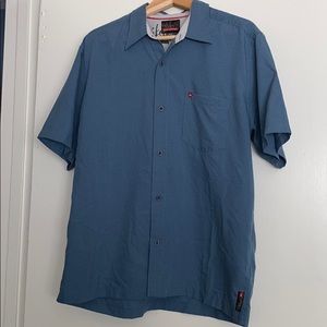 Men’s medium Quicksilver button down shirt
